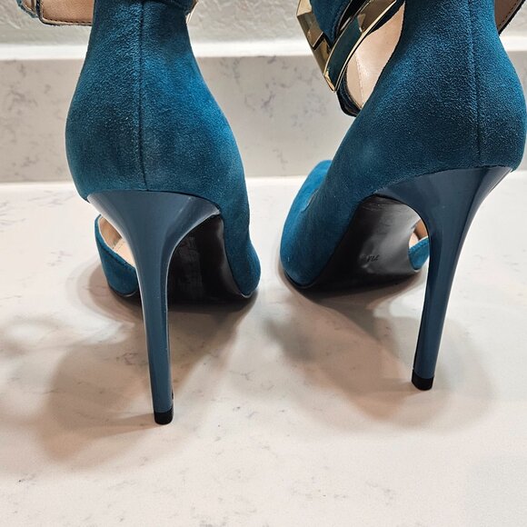 Guess Teal Pumps. Size 7. Worn one time. - Picture 2 of 3